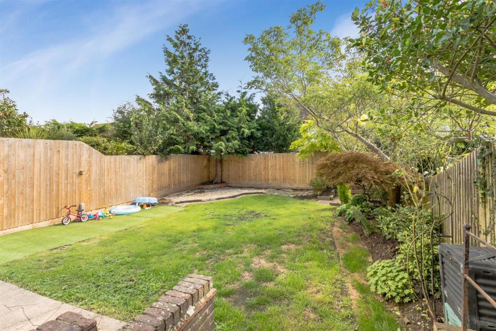 Middleton Avenue 21-17.JPG