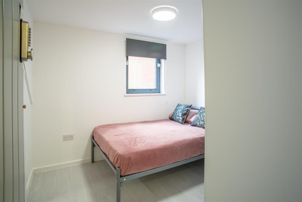 164DerbyRoad-1.jpg