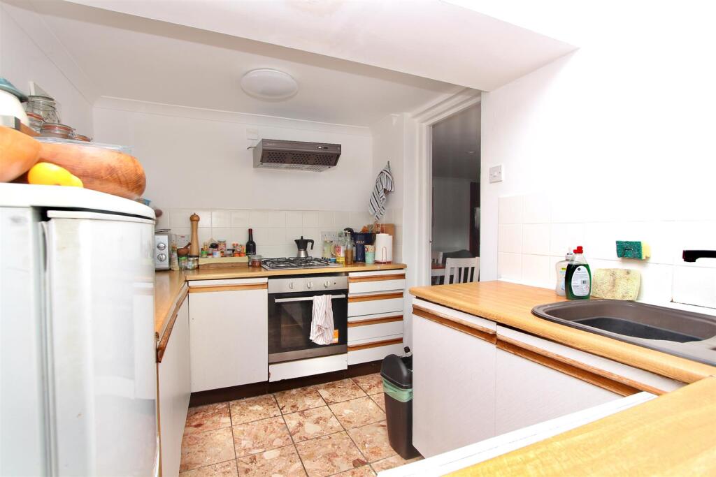 Stamford Grove West, N16