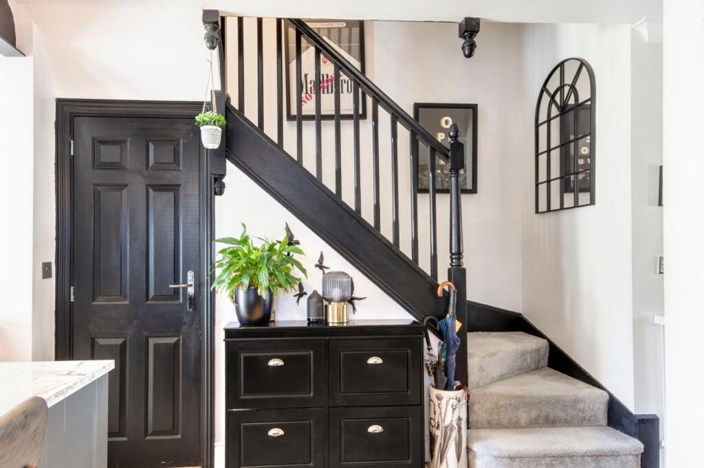 Entrance &amp; Stairs