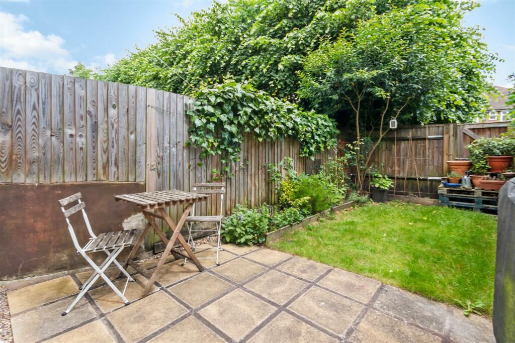 Direct Access to Rear Garden