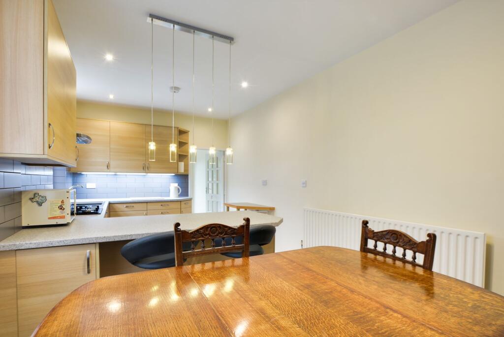 Open Plan Fitted Dining Kitchen