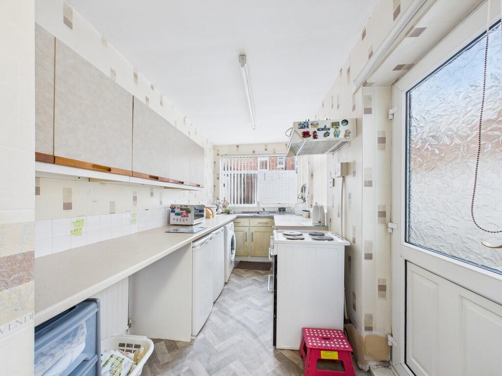 CAM01835G0-PR0347...