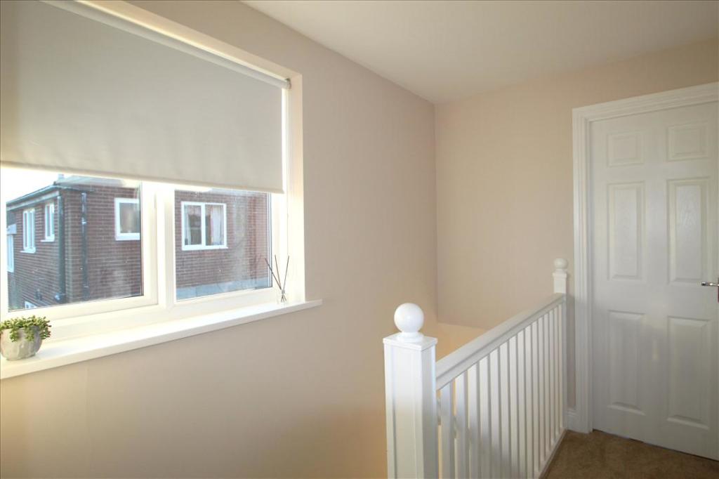 FIRST FLOOR LANDING