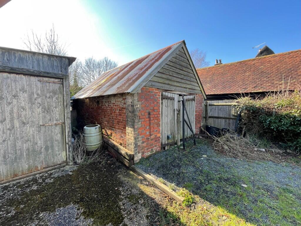 Ba  Medium  T202503111330.jpg