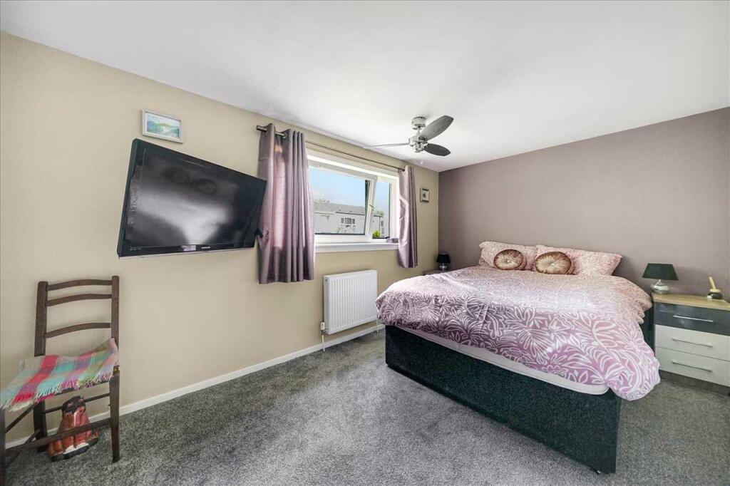 Bedroom One (1)