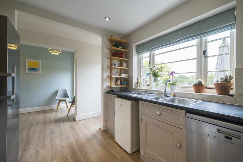 11A Whitegate Road-005.JPG