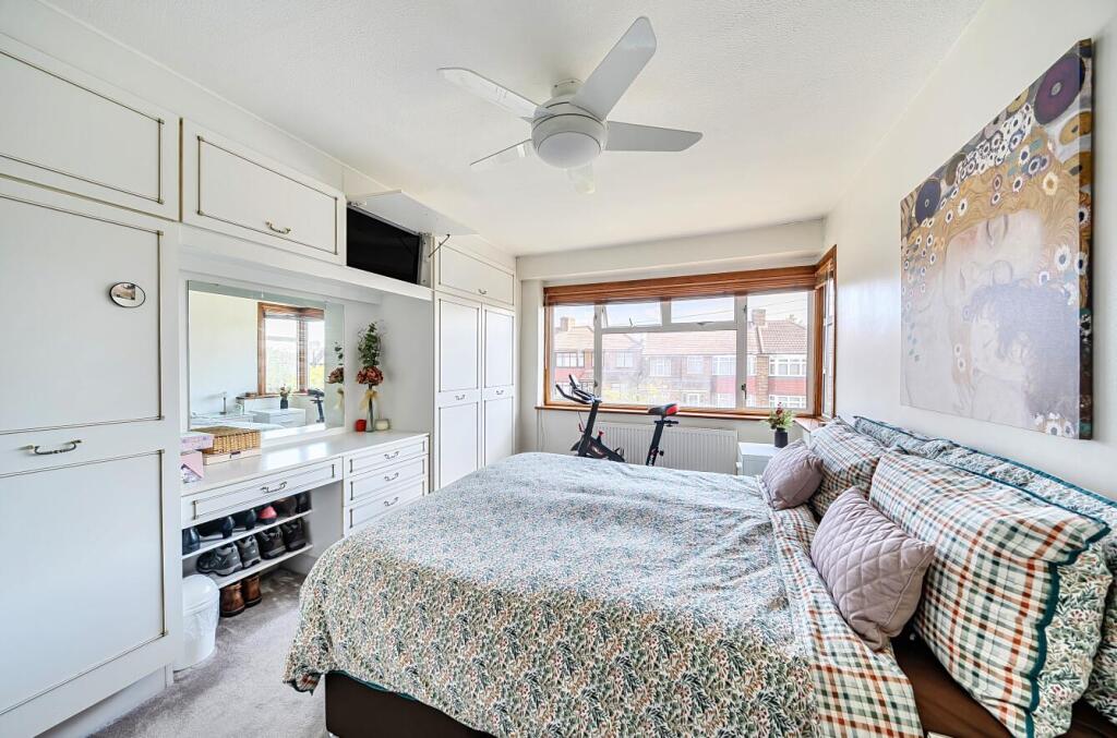 Davidson Frost-Wellings, DFW, Kynance Gardens, Sta