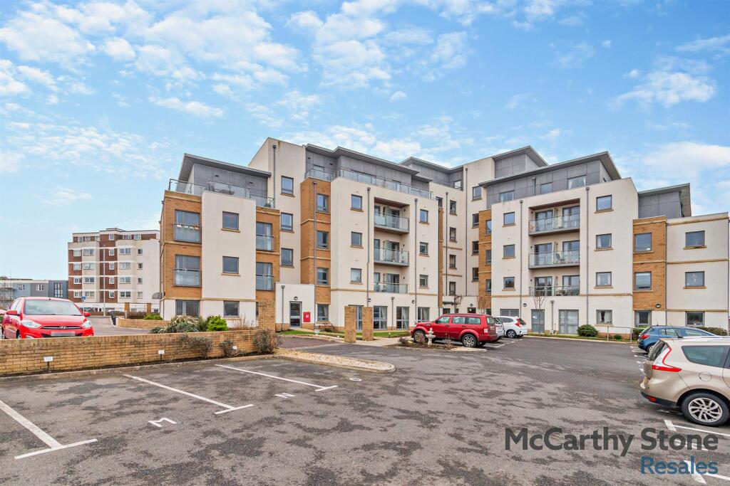 8635565-exterior01-800.jpg