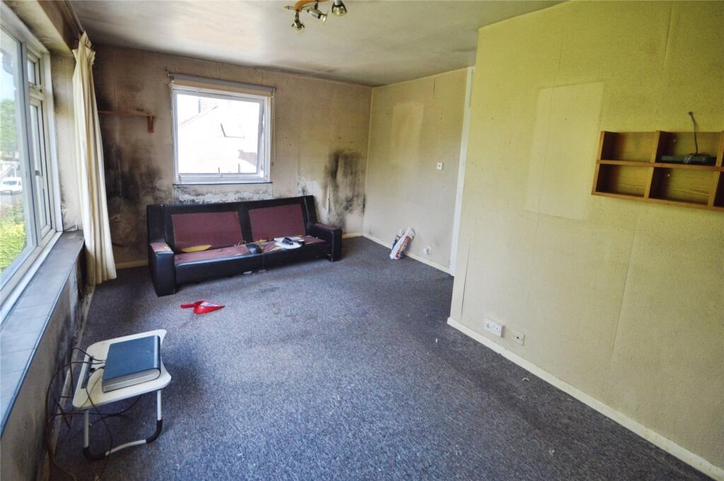Studio Room