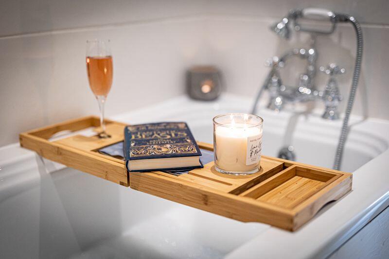 Bubbles &amp; Fizz