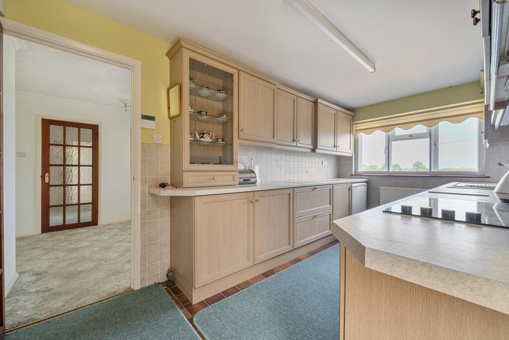 1306510-21-685033...