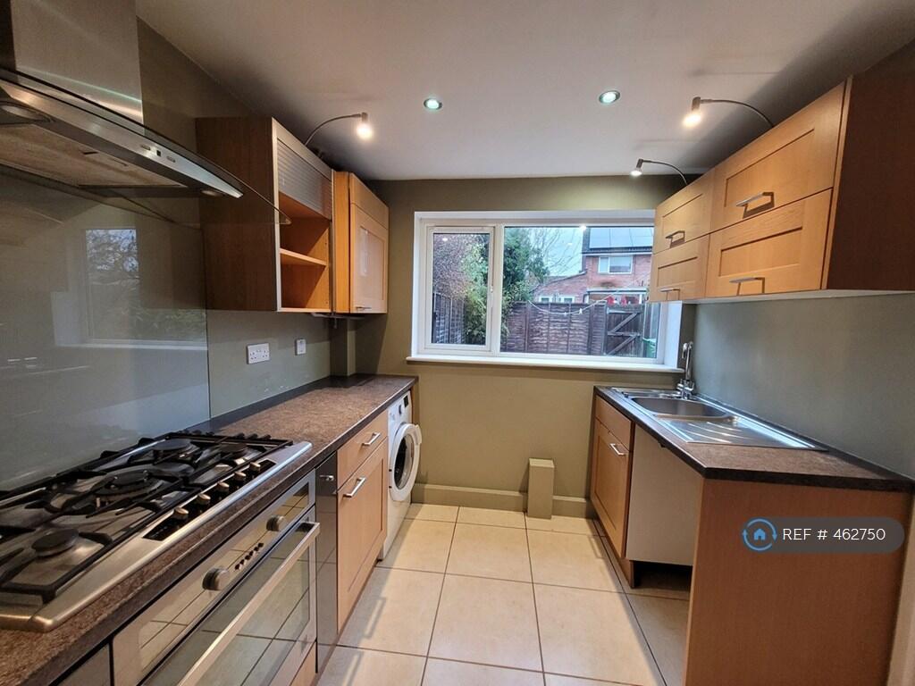 Kitchen 1