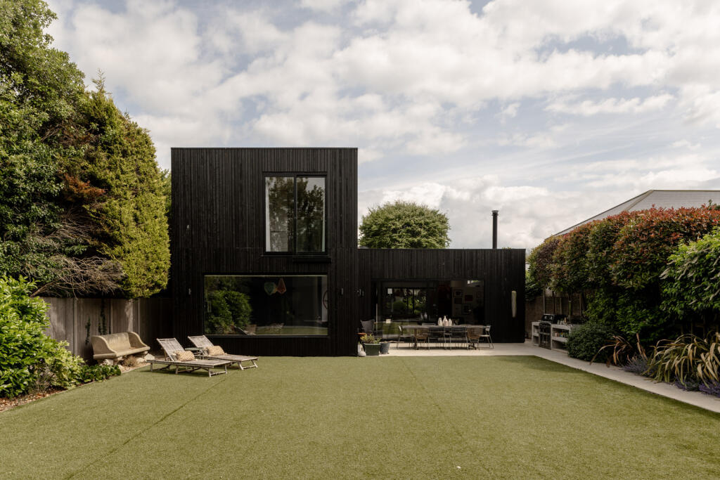 292711 - TMH_THE BLACK HOUSE-145.jpg