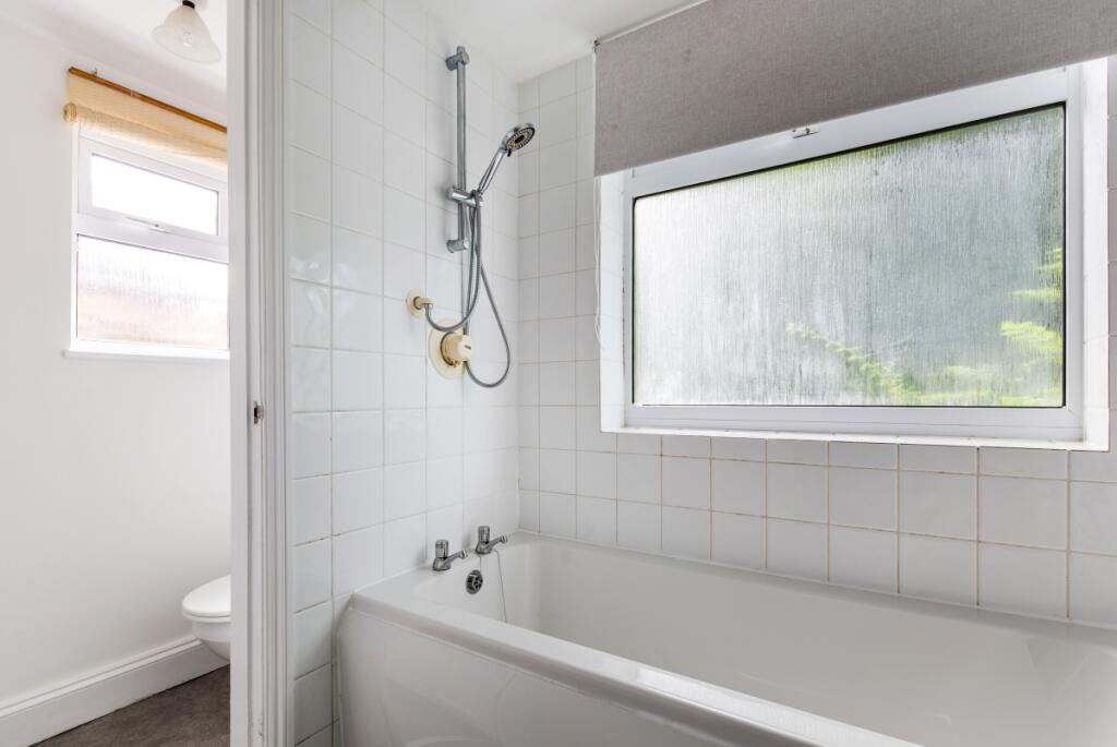 97851_2-Woodbine-...