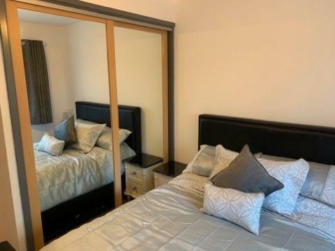 Bedroom1.jpg