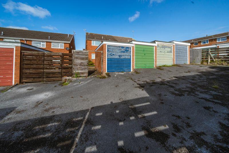 REAR GARAGE