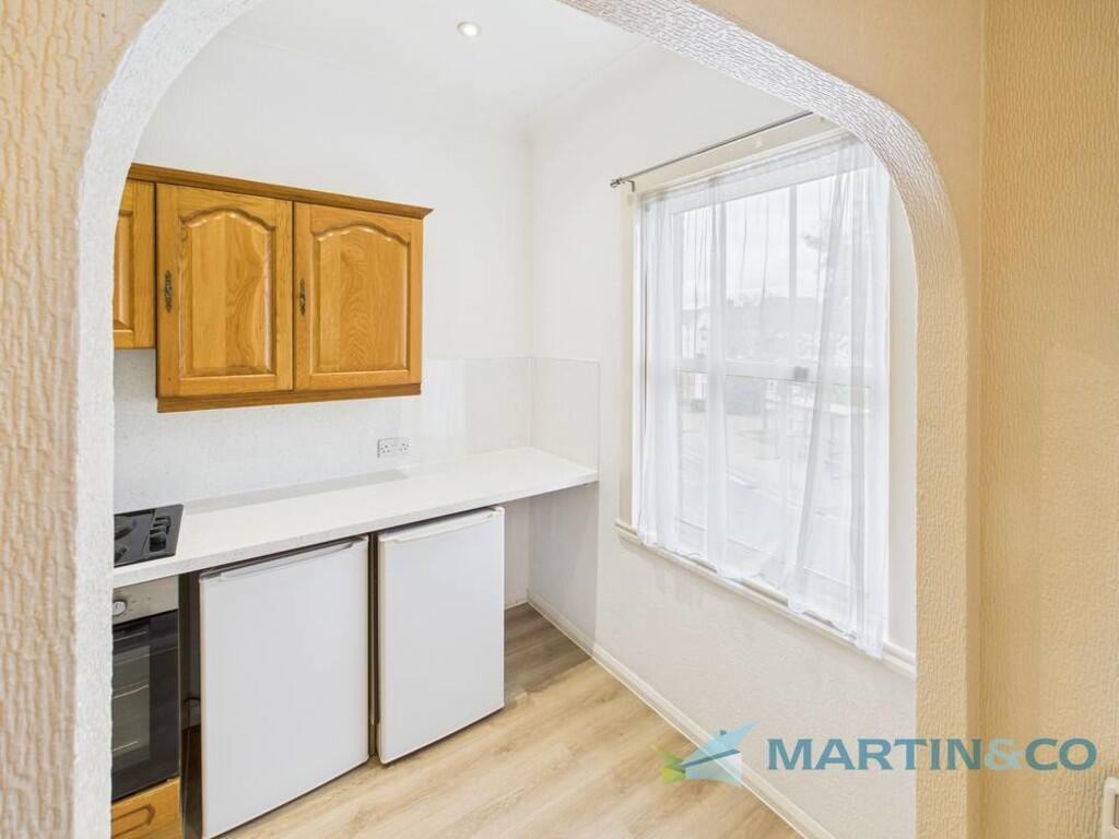 CAM02145G0-PR0074...