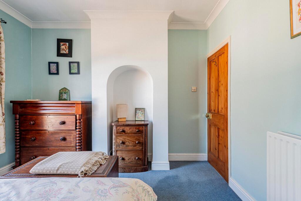 Bedroom One (4)