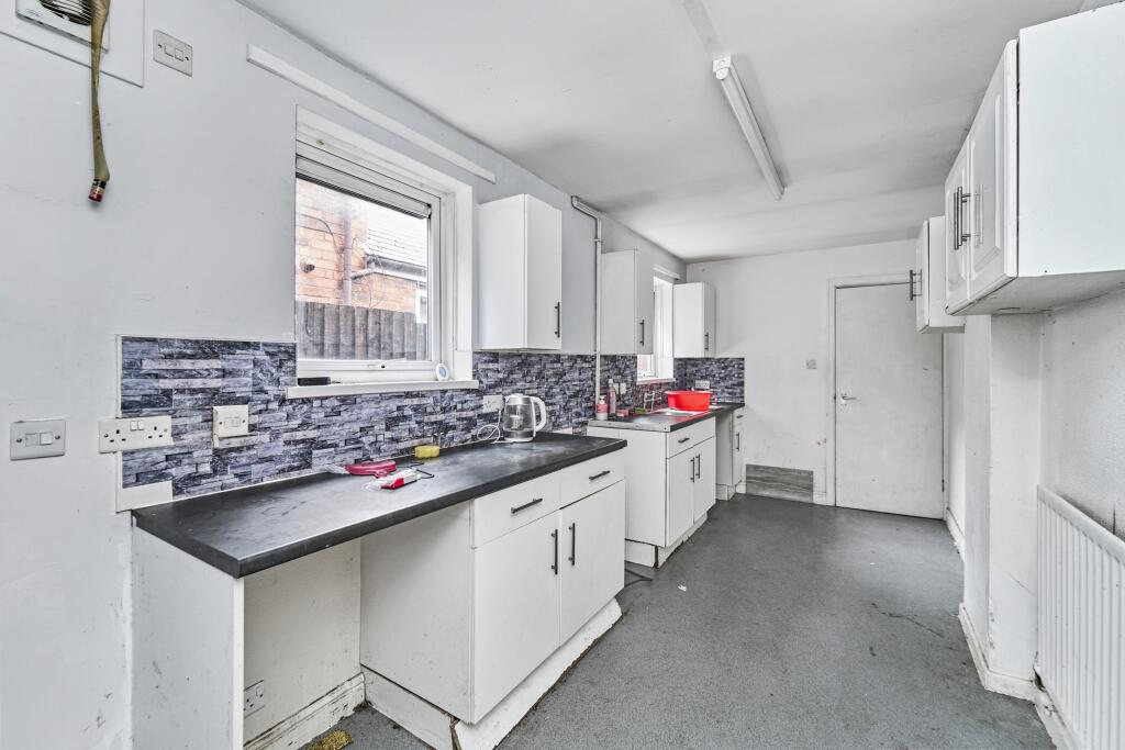 31 Booth Street, Darlaston, Wednesbury, West Midlands, WS10 8JB