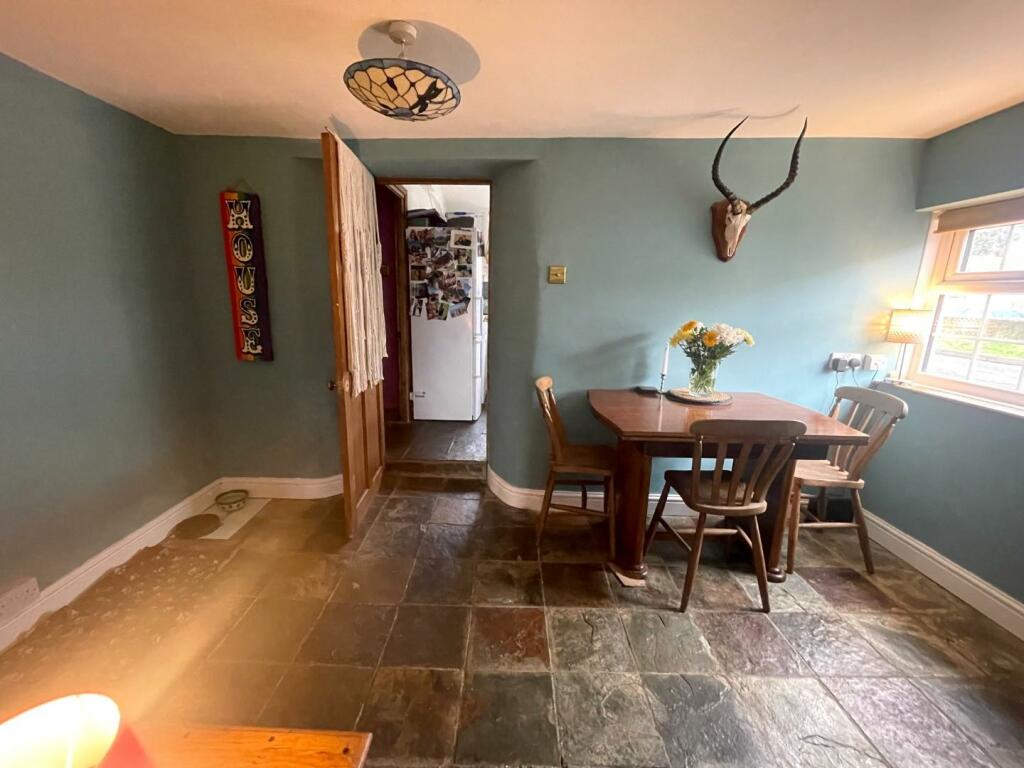 Dining Room.JPG