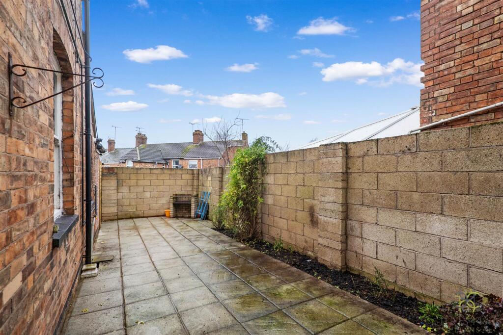Rear Courtyard