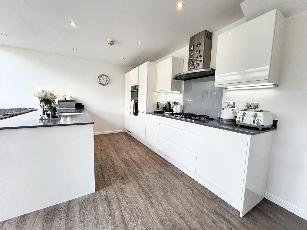 Kitchen/Diner/Family Room