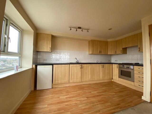 Kitchen T202504011215.jpg