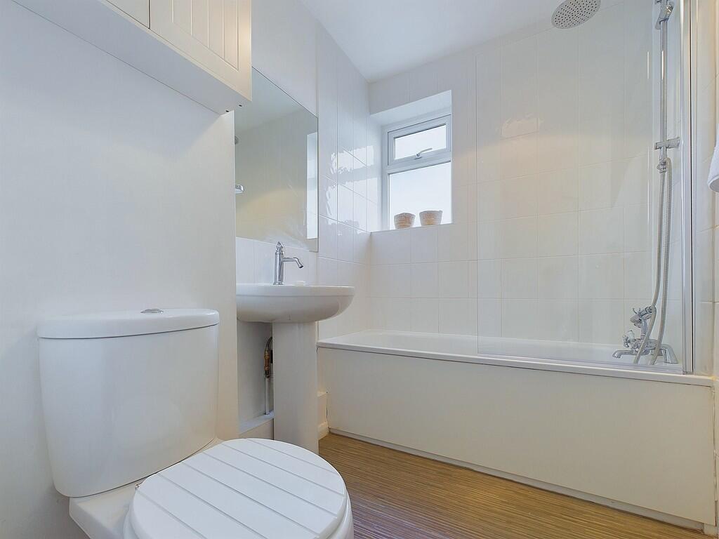 CAM03519G0-PR0120...