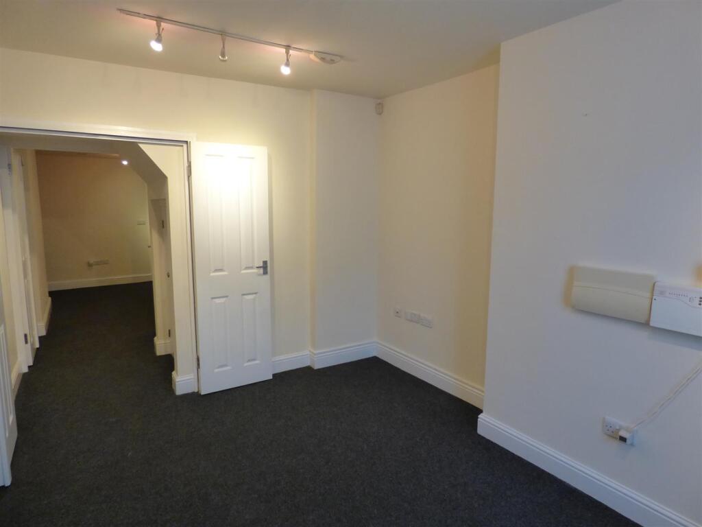 LIVIING ROOM