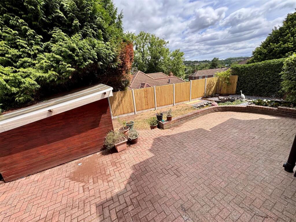 garden.jpg