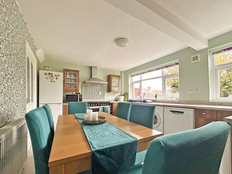 Kitchen Diner