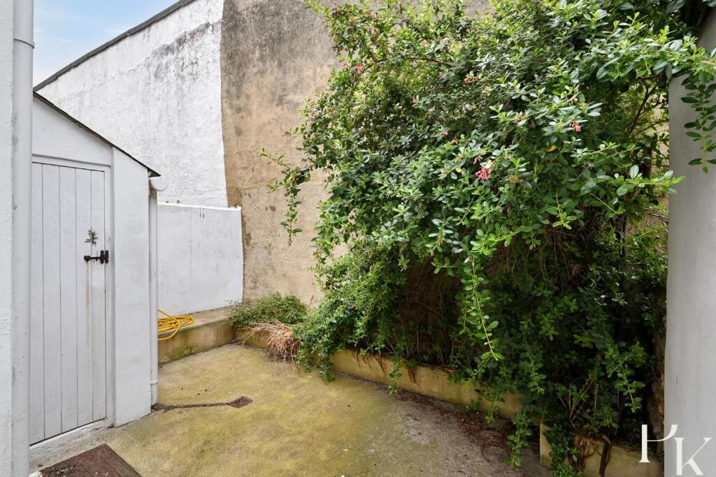 32-cheltenham-place-bn1 (4).jpg