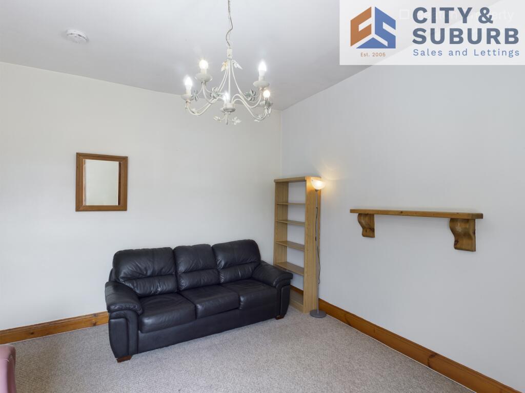 TT102 Livingroom