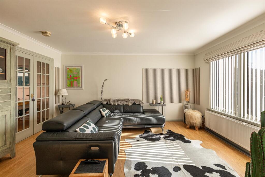18 Rose Bank Place Galashiels 16.JPG
