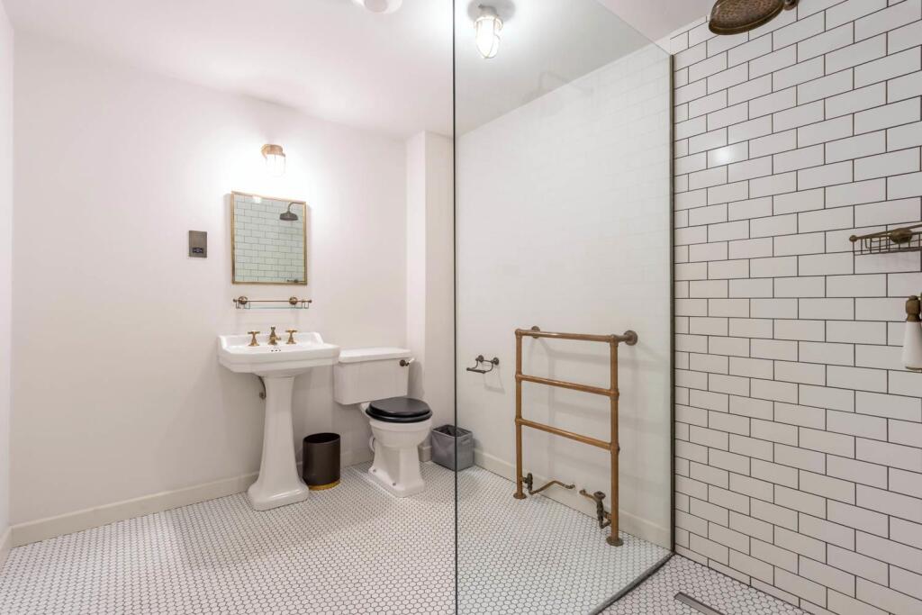 Second bathroom