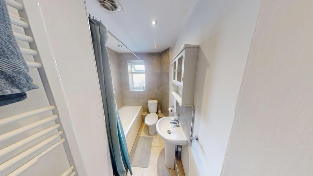 A-16A-Colville-St-05302025_092846