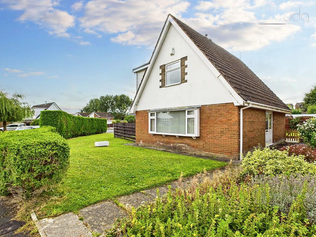 Welcome to Knowe Hill Crescent