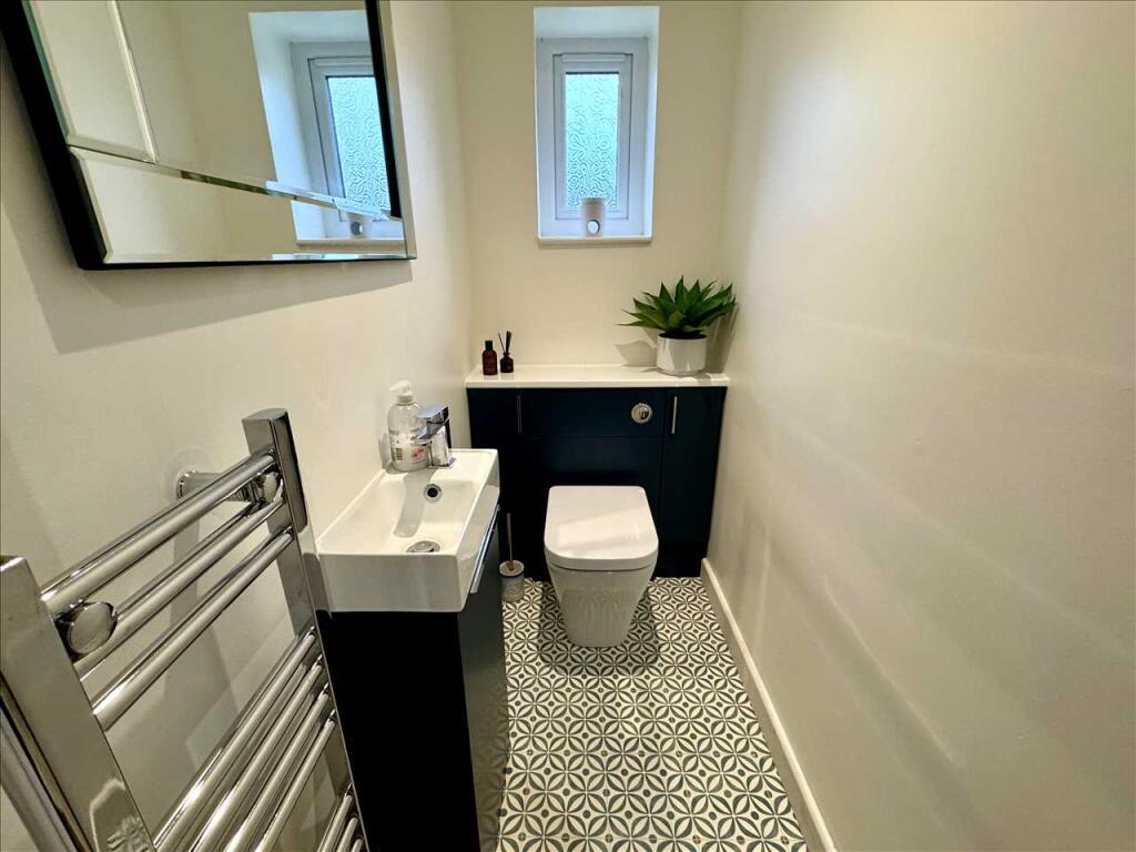 CLOAKROOM