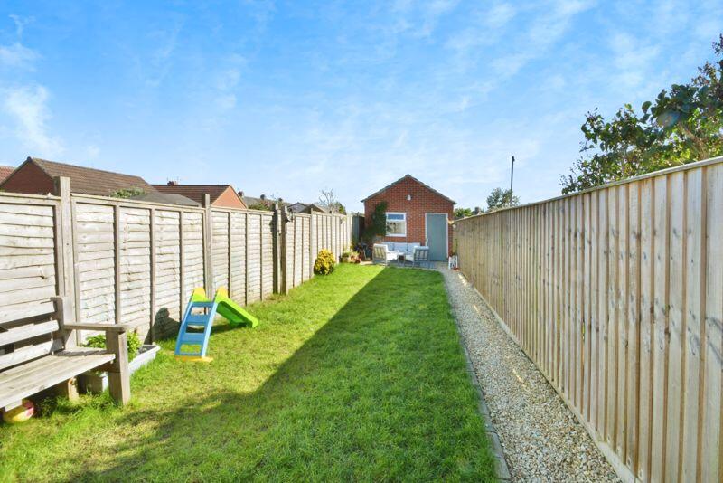 Large rear garden