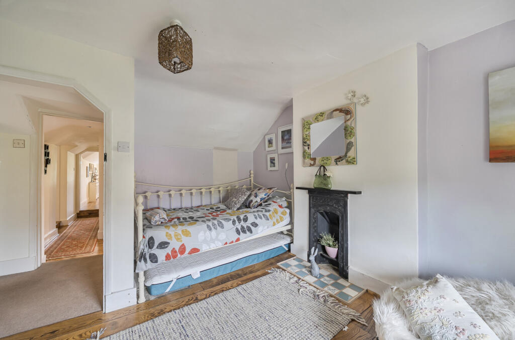 1359075-9-68e963a...