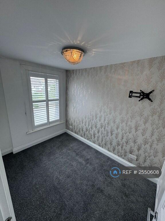 2nd Bedroom