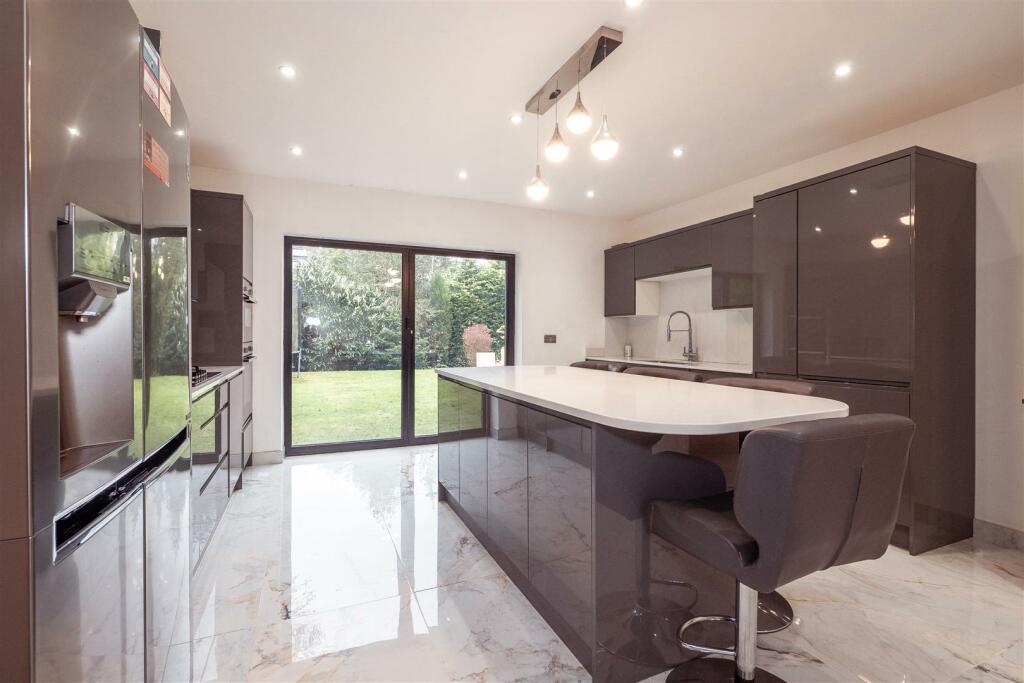 Breakfast Kitchen