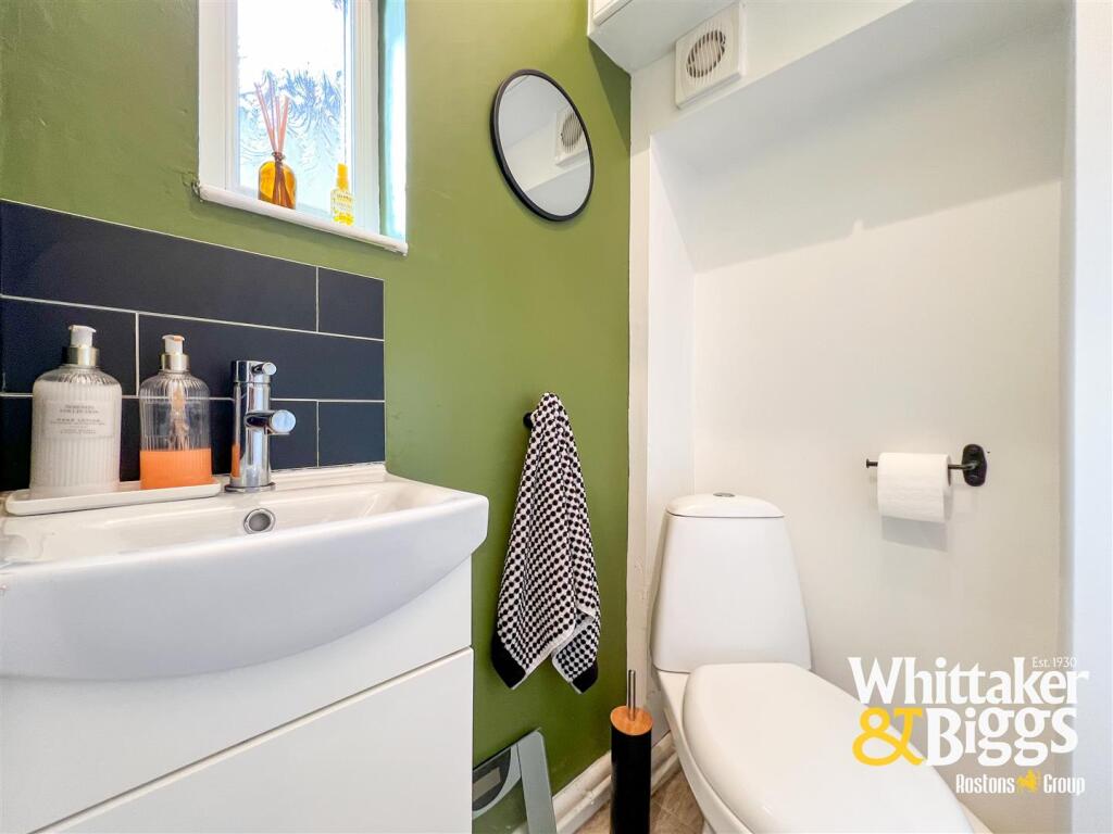 Ground Floor WC