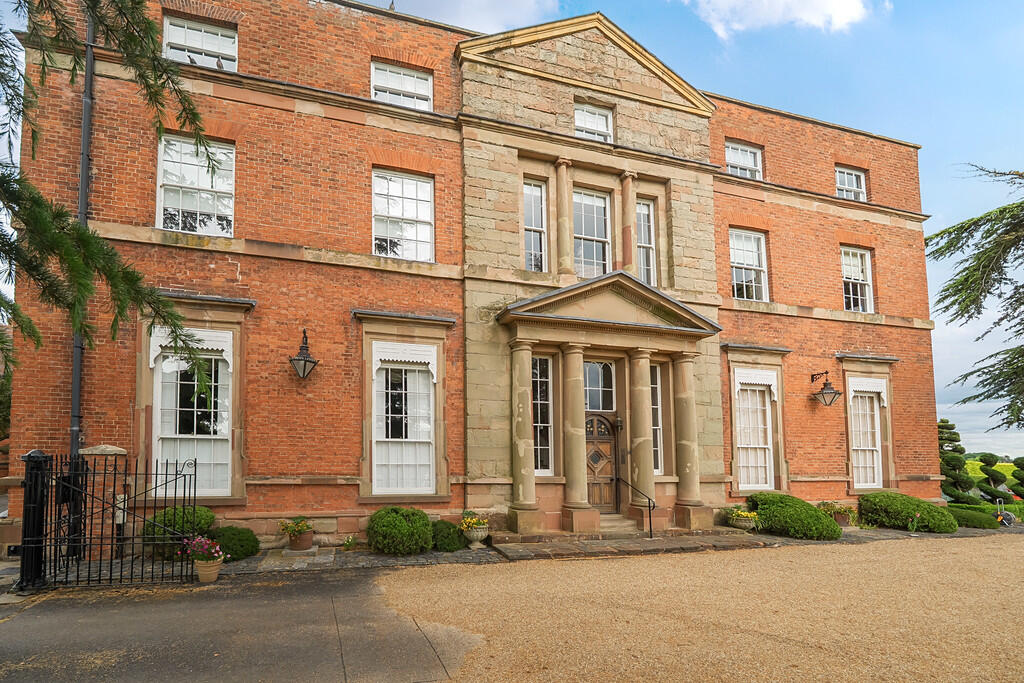 1300280-2-6839cc7...