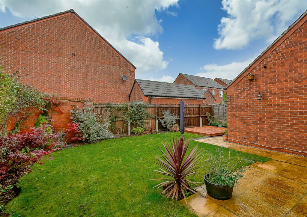 18 Hodgson Road-31.jpg