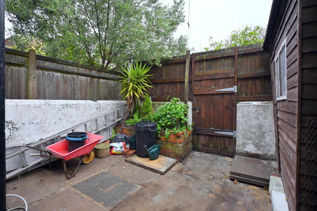 Rear Courtyard