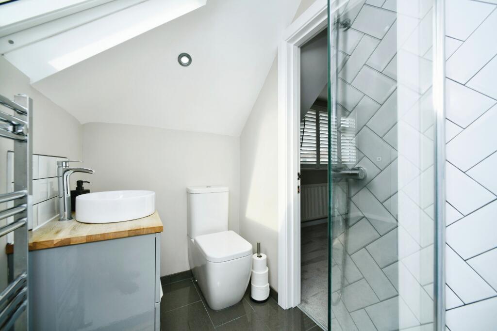 Ensuite