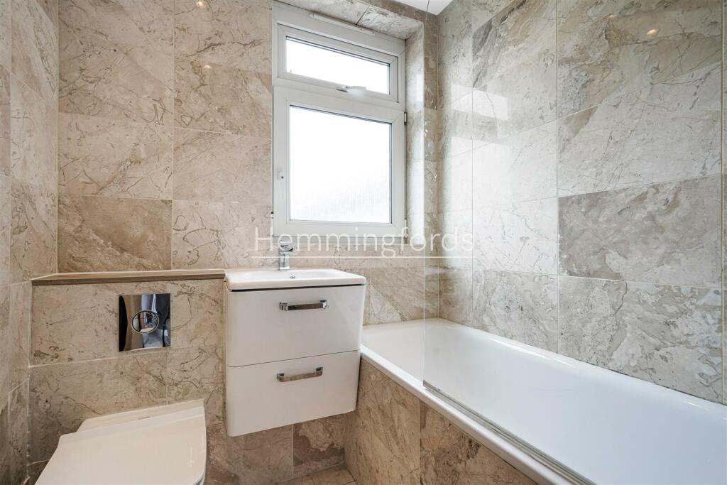 285_Fellows_Court_-5.jpg