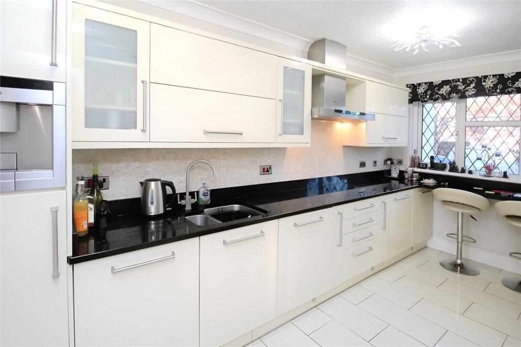 Modern Kitchen